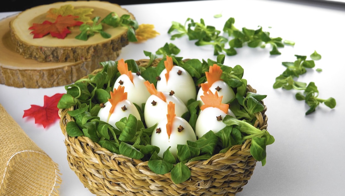 œufs en forme de poule