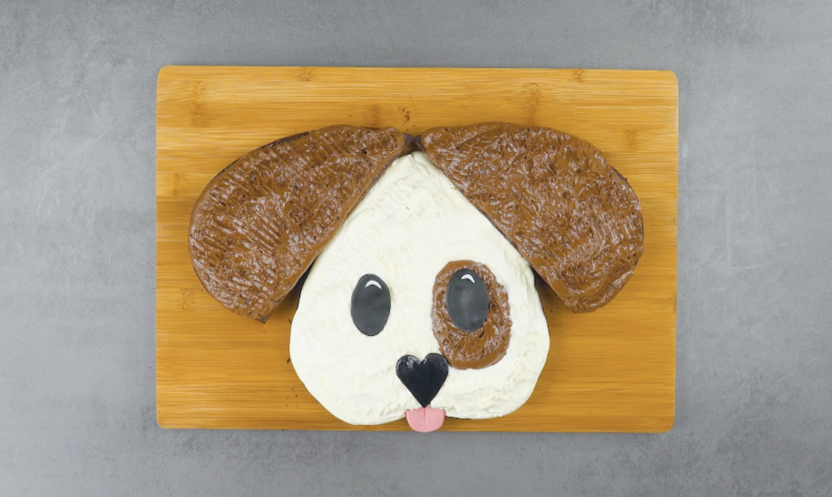 gâteau en forme de chien
